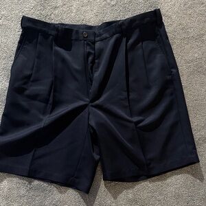Haggar Men's Black Flat Front‎ Shorts